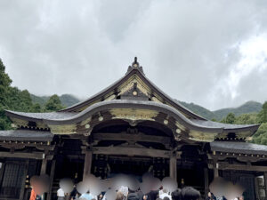 弥彦神社《新潟・弥彦村》