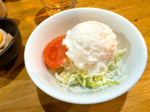 飲食笑商何屋ねこ膳《東京・新宿三丁目》