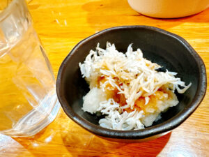 飲食笑商何屋ねこ膳《東京・新宿三丁目》